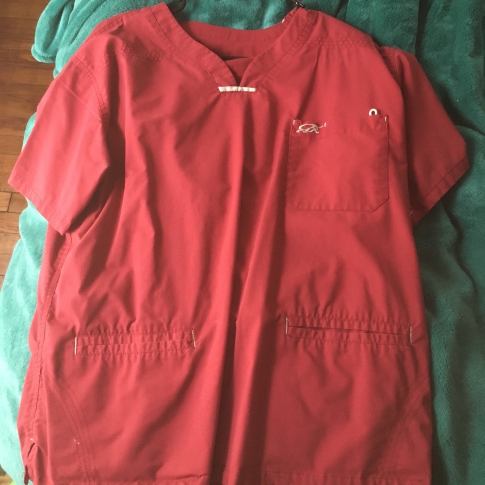 Scrub top